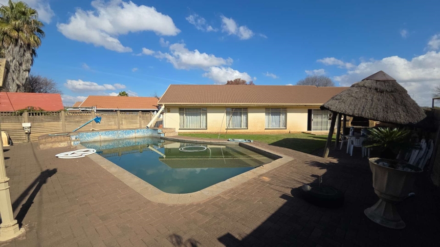 3 Bedroom Property for Sale in Fauna Free State